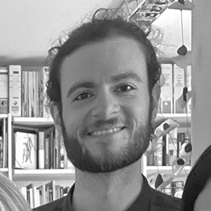 Michael-Candeias-Schneider-300x300-1.jpg